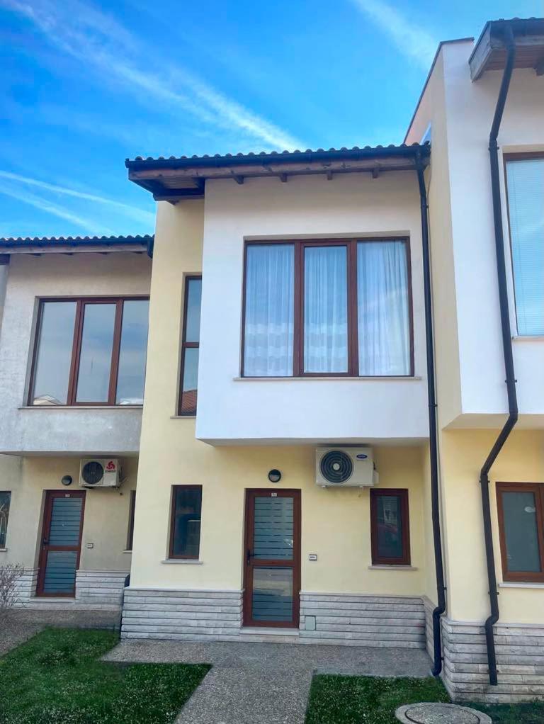 Luxury Lighthouse Golf Villa Balchik Exterior foto